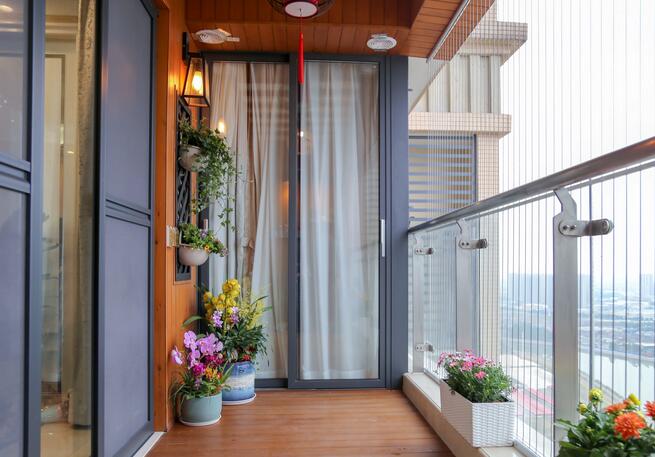 陽臺裝修時，需要吊頂嗎？